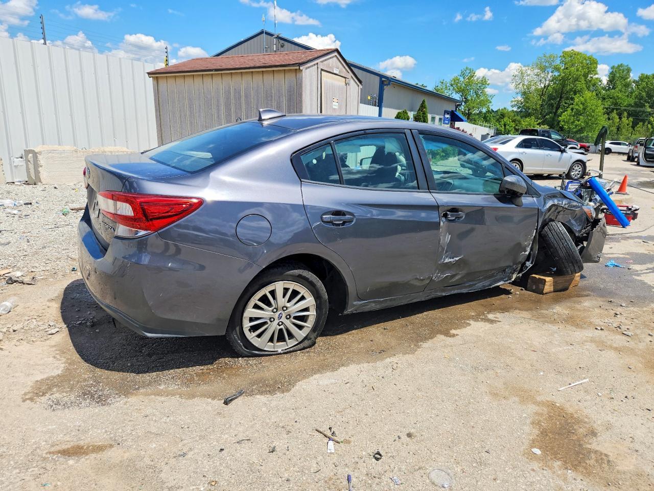 2018 Subaru Impreza Premium Plus - Фото 3
