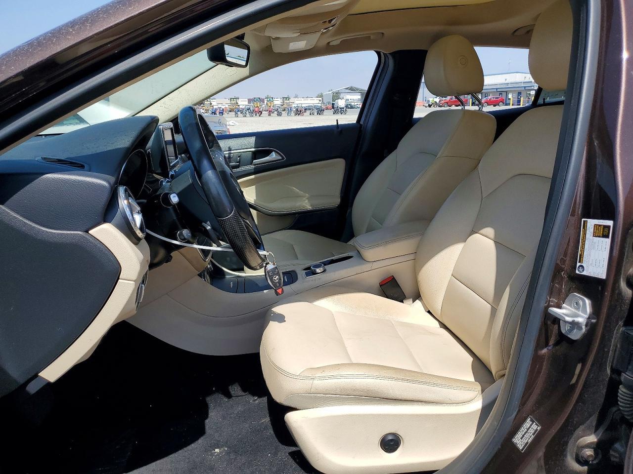 2015 Mercedes-Benz Gla 250 4Matic - Image 7