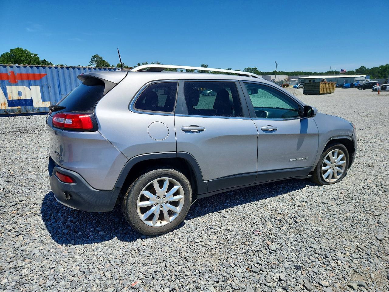 2016 Jeep Cherokee Limited - Image 3