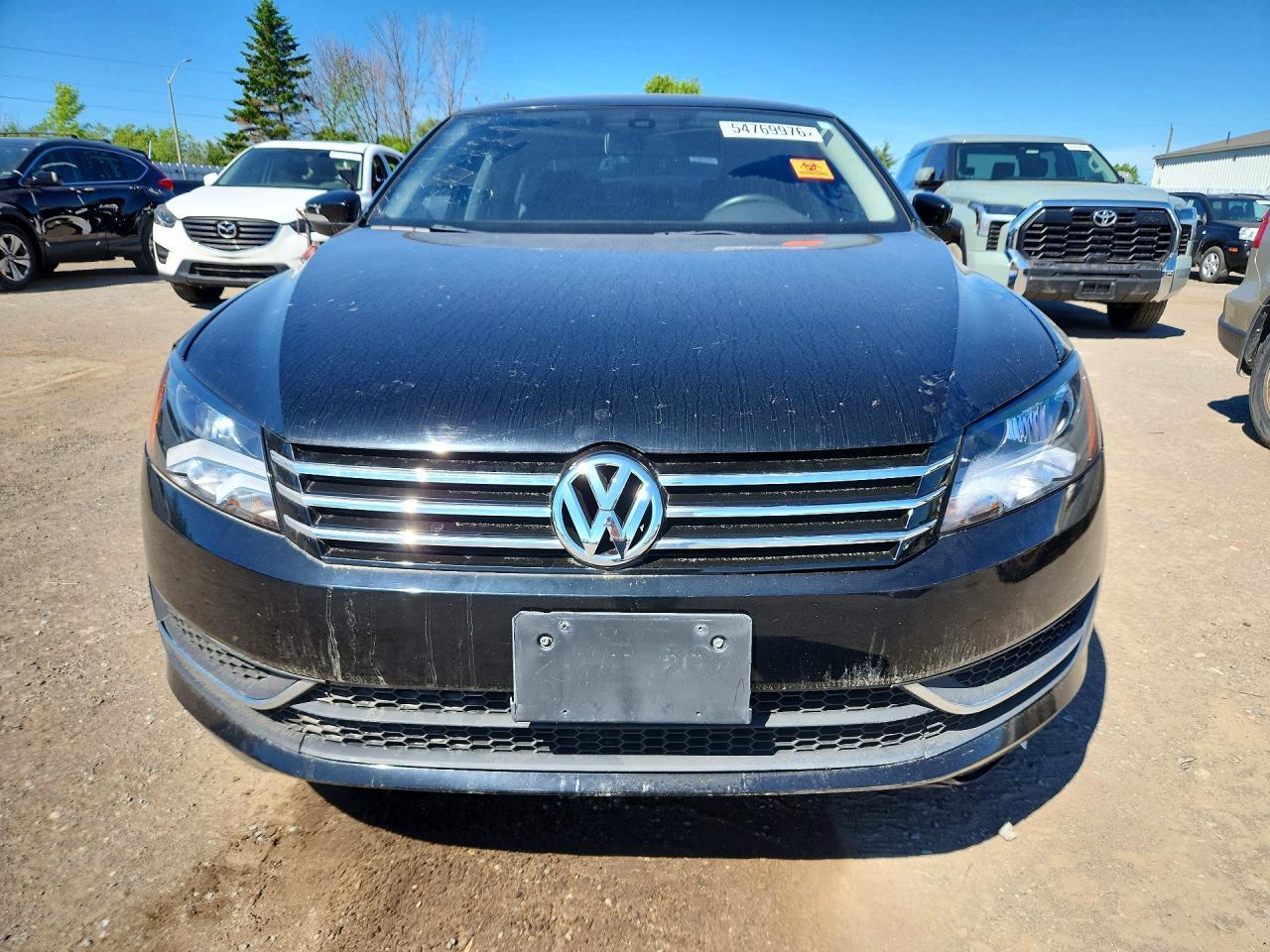 2015 Volkswagen Passat S - Image 5