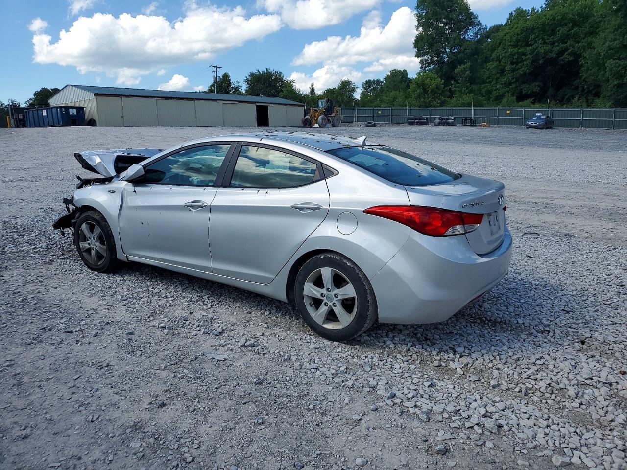 2013 Hyundai Elantra Gls - Image 2