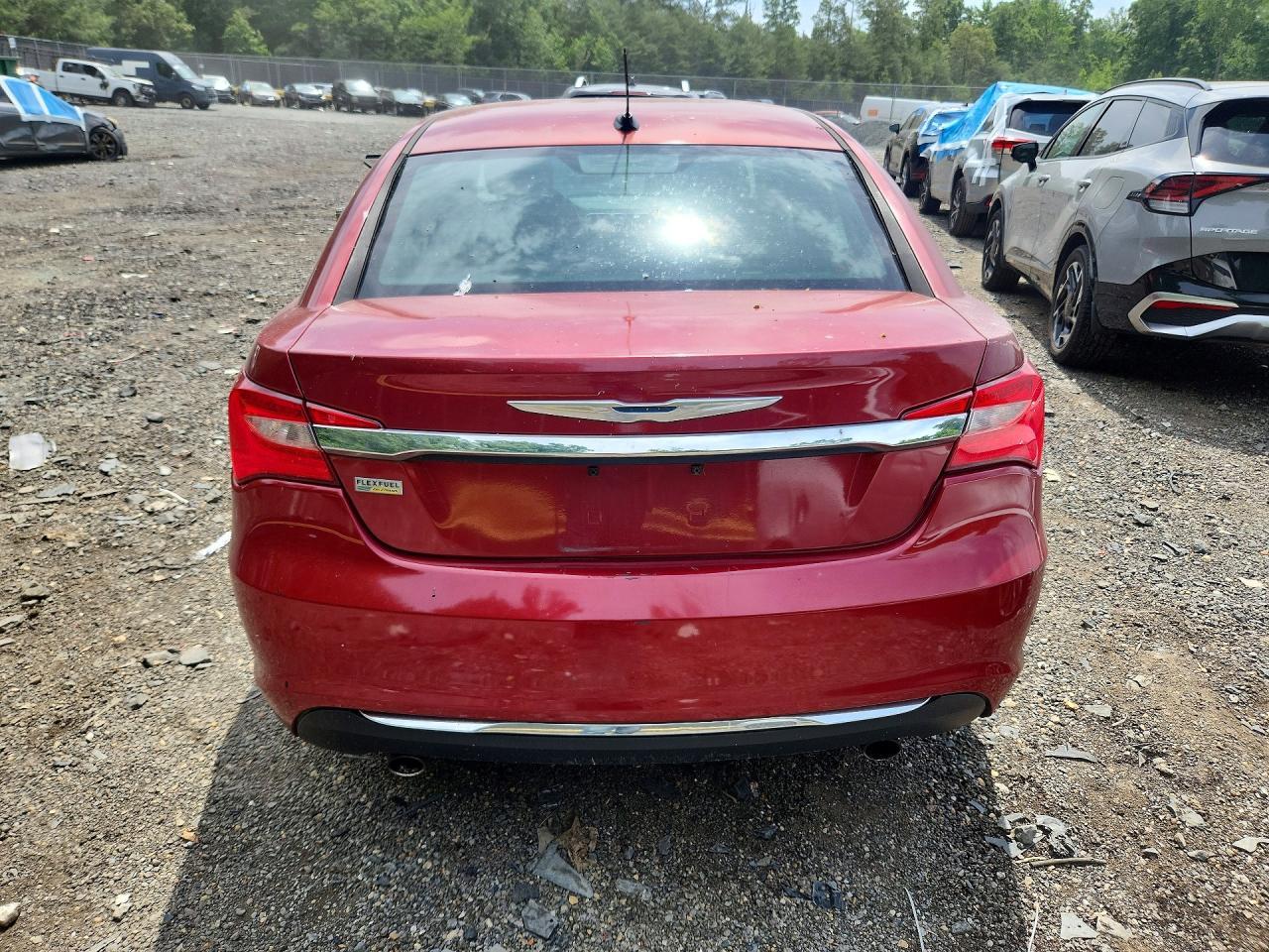 2011 Chrysler 200 Touring - Image 6