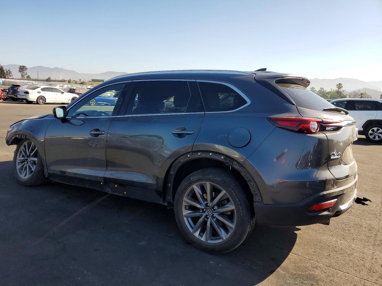 2020 Mazda Cx-9 Signature - Image 2
