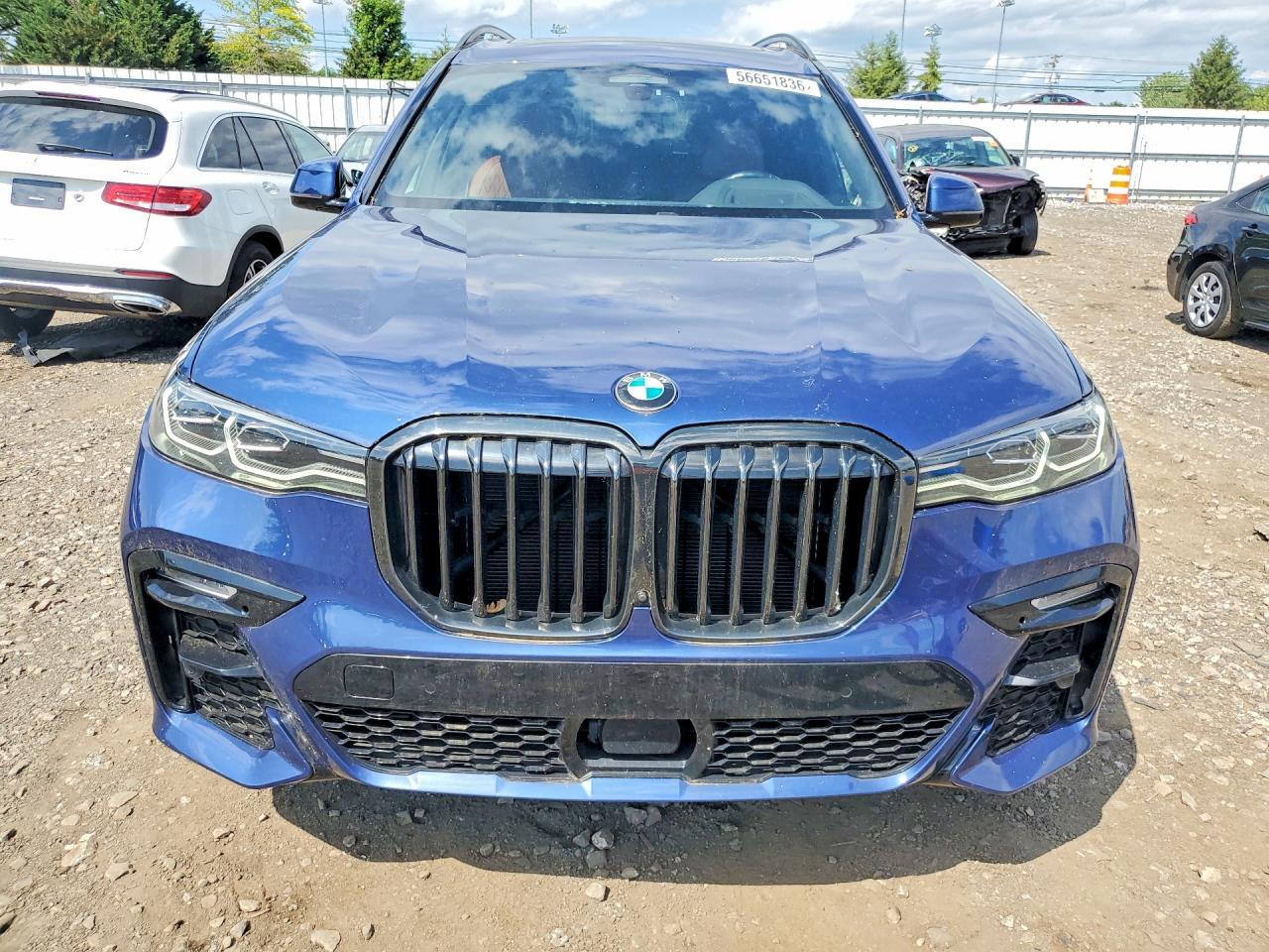 2022 BMW X7 xDrive40I - Image 5