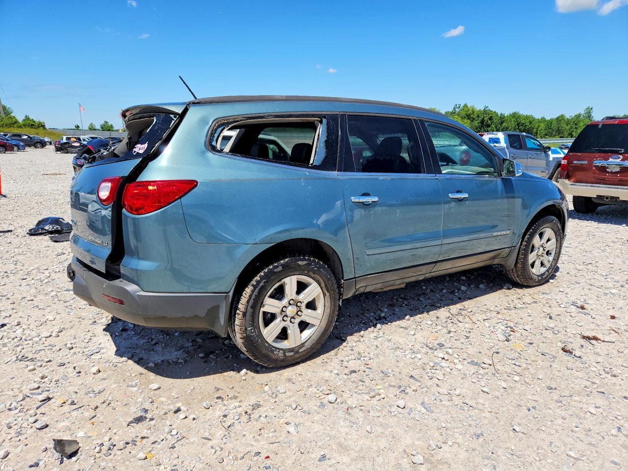 2009 Chevrolet Traverse Lt - Фото 3