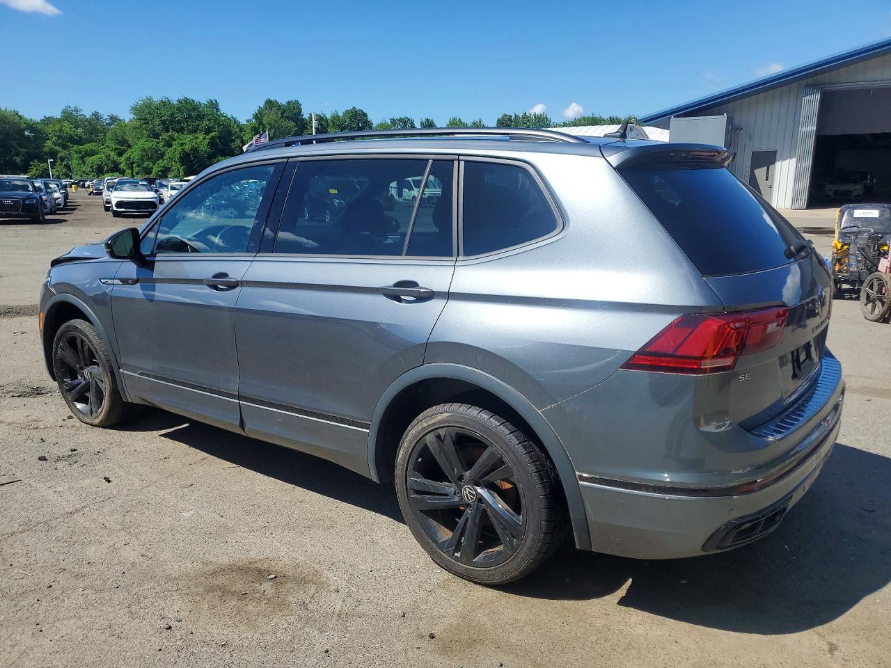 2023 Volkswagen Tiguan Se R-Line Black - Фото 2