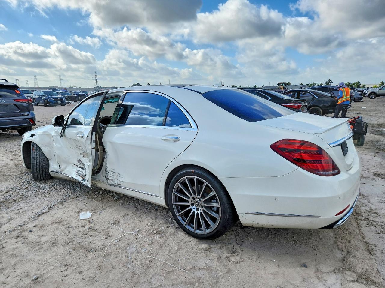 2018 Mercedes-Benz S 450 - Фото 2