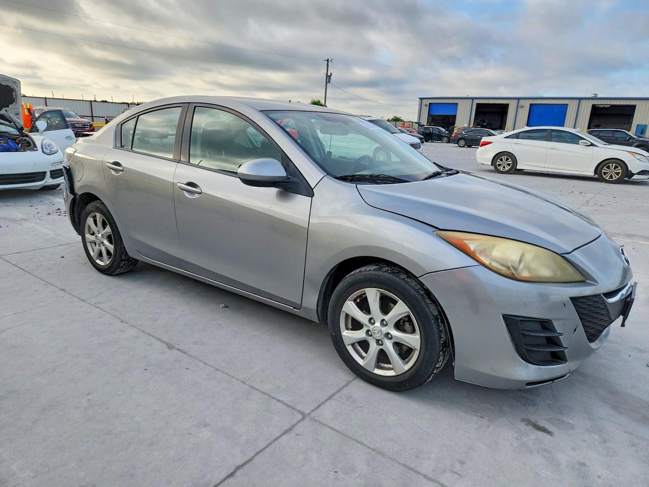 2010 Mazda 3 I - Фото 4