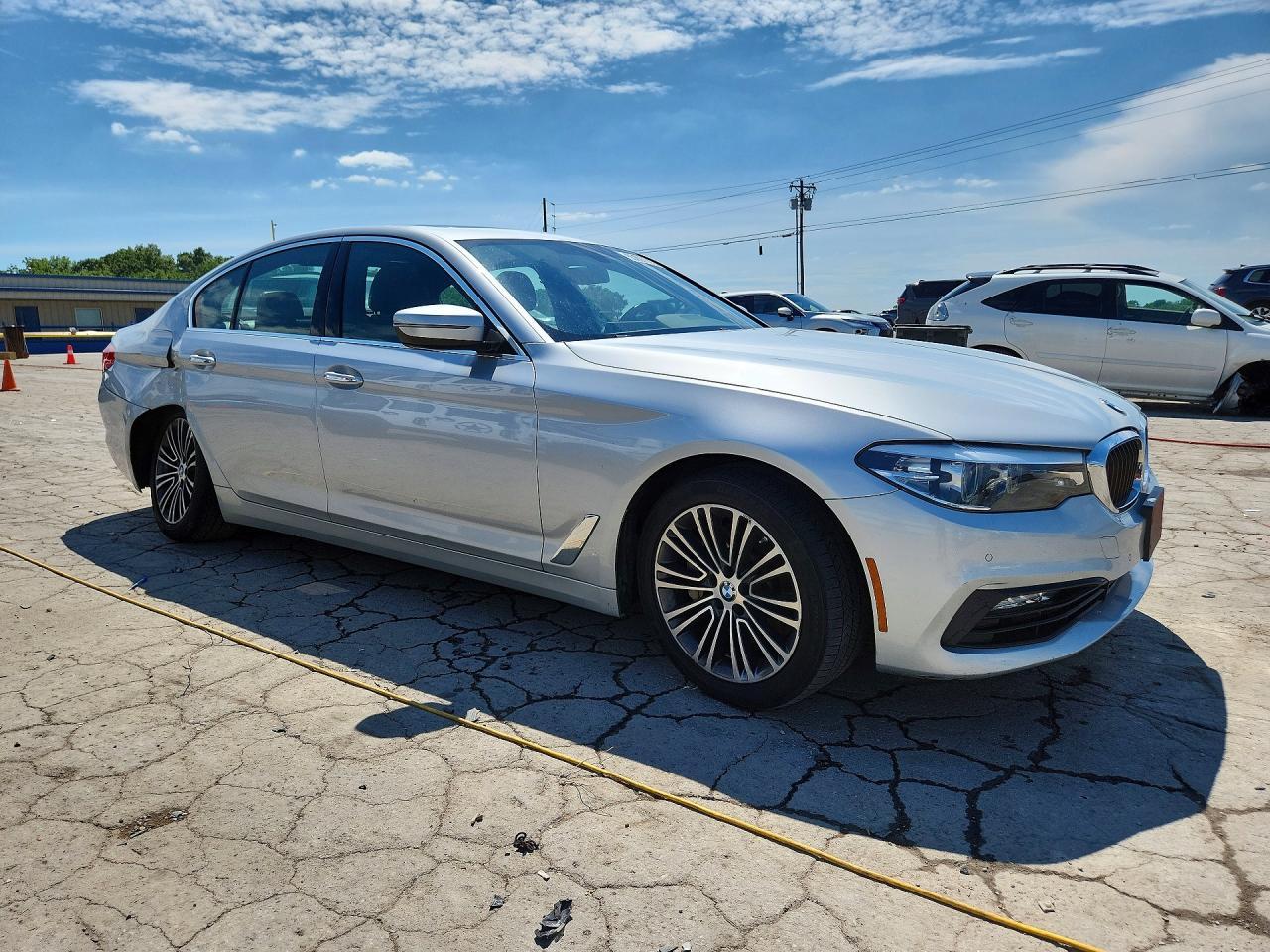 2018 BMW 530 Xi - Фото 4