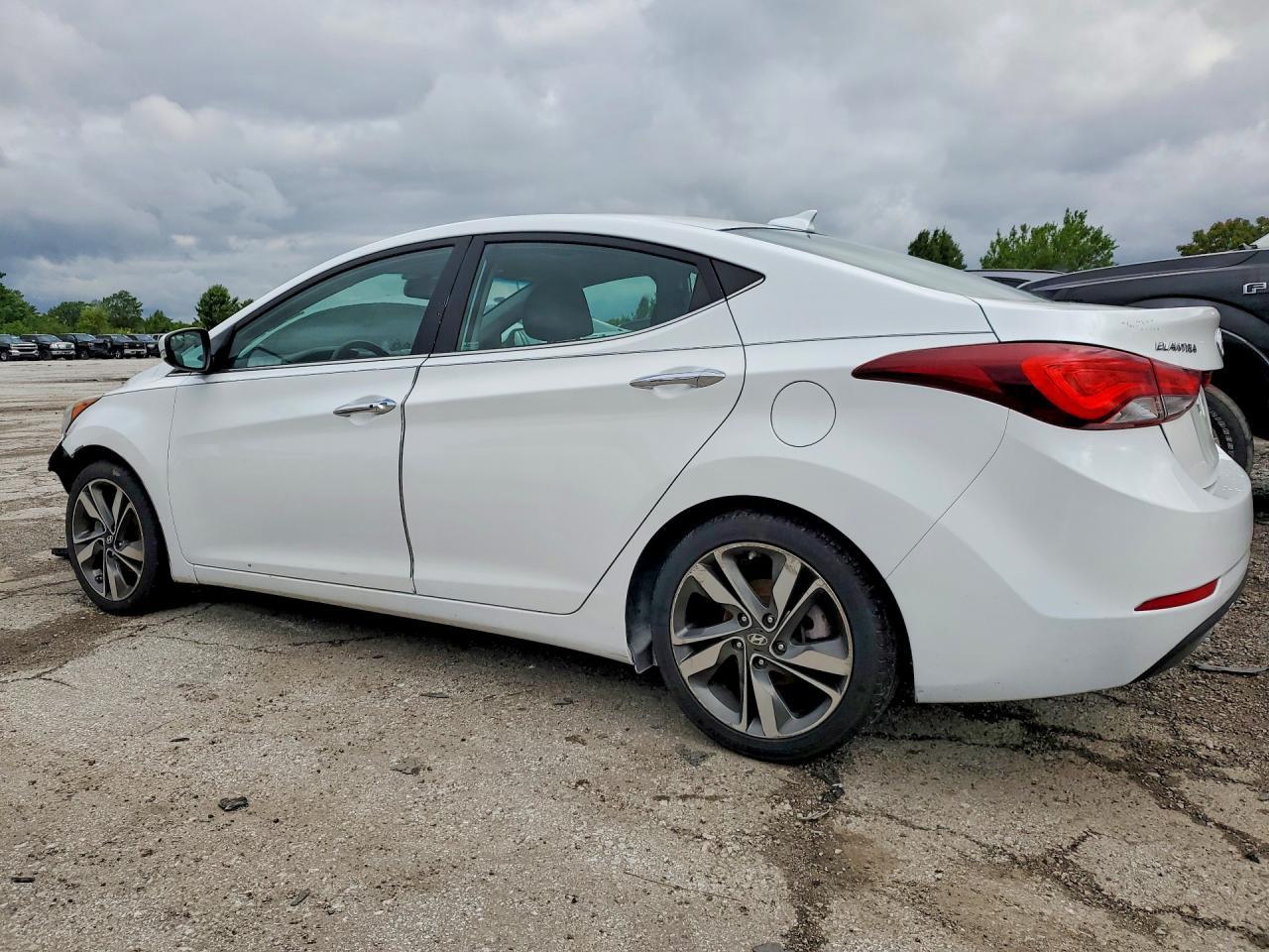 2015 Hyundai Elantra Limited - Фото 2