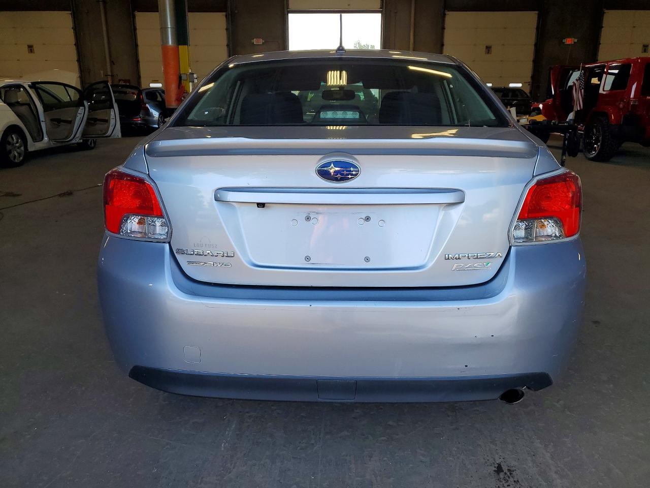 2015 Subaru Impreza Premium Plus - Фото 6