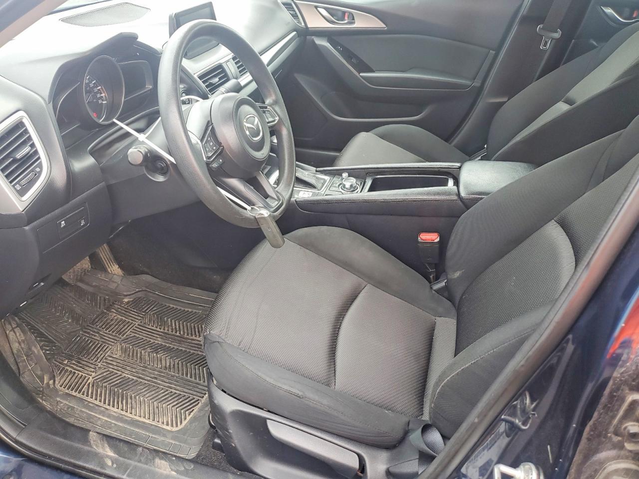 2018 Mazda 3 Sport - Image 7