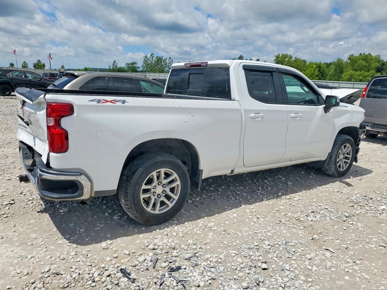 2019 Chevrolet Silverado K1500 Lt - Фото 3