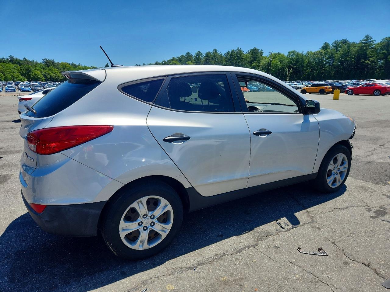 2012 Hyundai Tucson Gl - Image 3