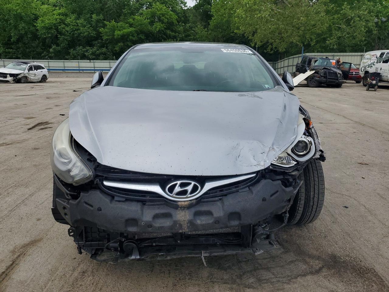 2015 Hyundai Elantra Se - Image 5