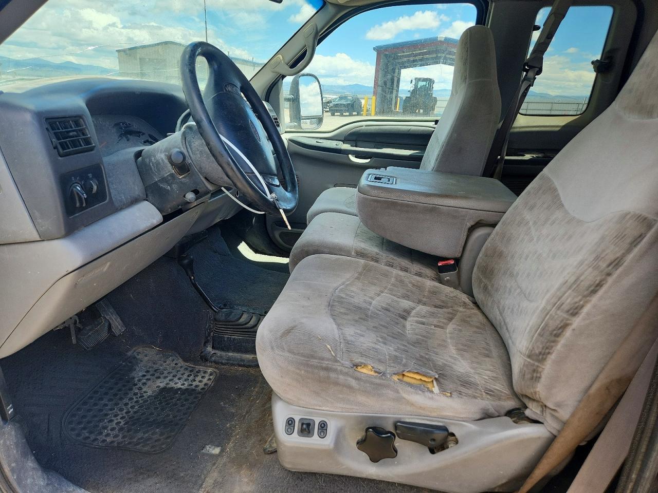 1999 Ford F250 Super Duty - Image 7