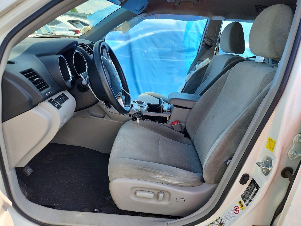 2011 Toyota Highlander Base - Image 7