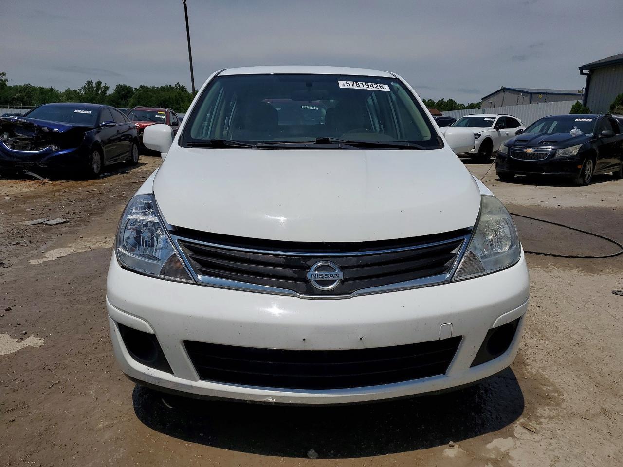 2011 Nissan Versa 1.8 S - Image 5