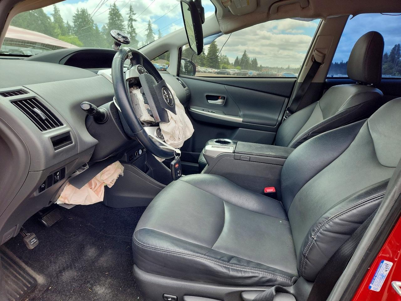 2013 Toyota Prius V Five - Фото 7