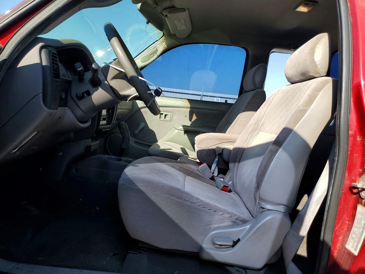 2004 Toyota Tacoma Xtracab - Фото 7
