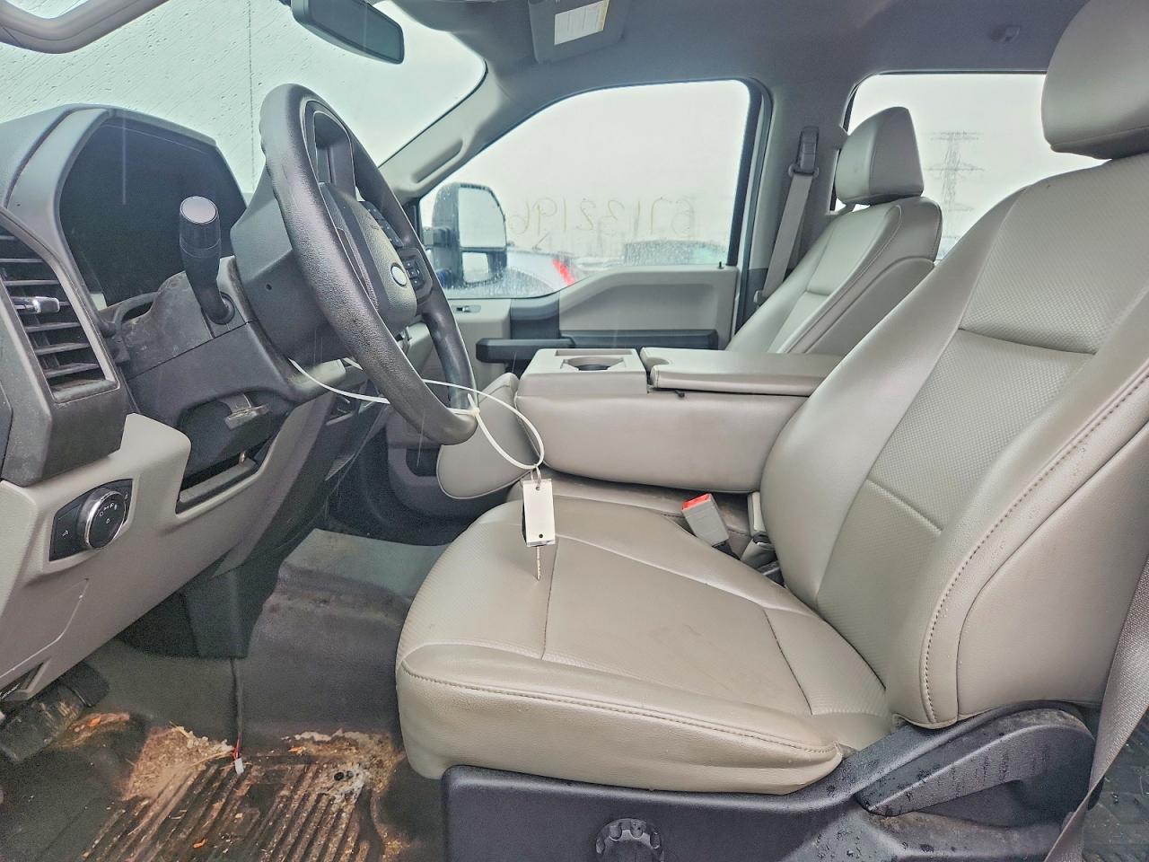2019 Ford F250 Super Duty - Фото 7