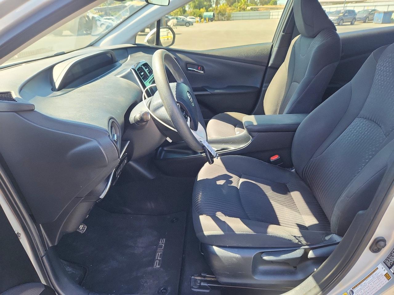 2017 Toyota Prius Two - Image 7