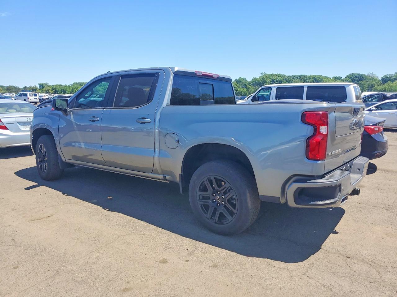 2024 Chevrolet Silverado K1500 Rst - Фото 2