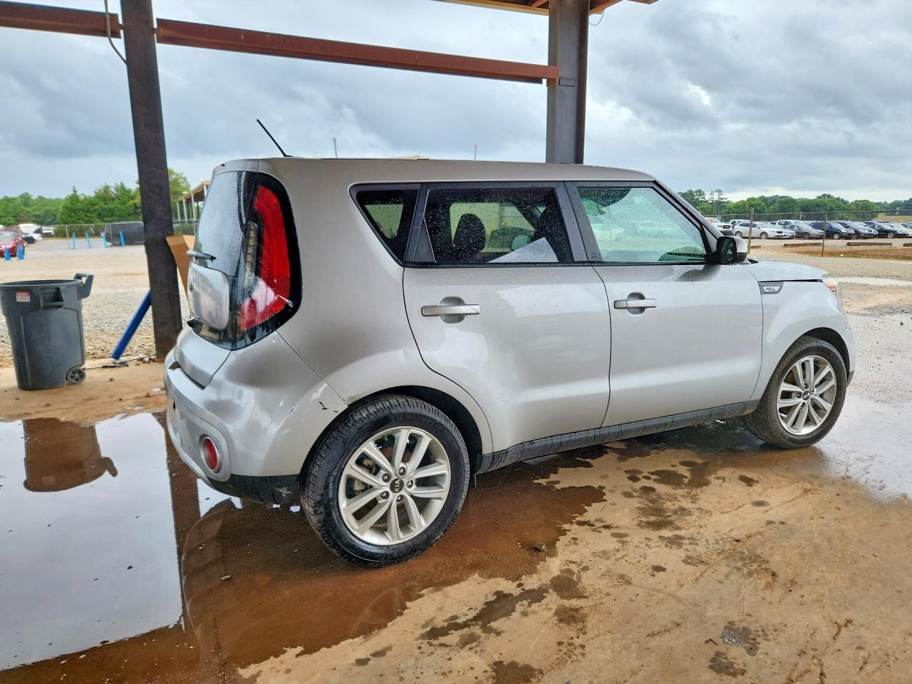 2017 Kia Soul + - Image 3