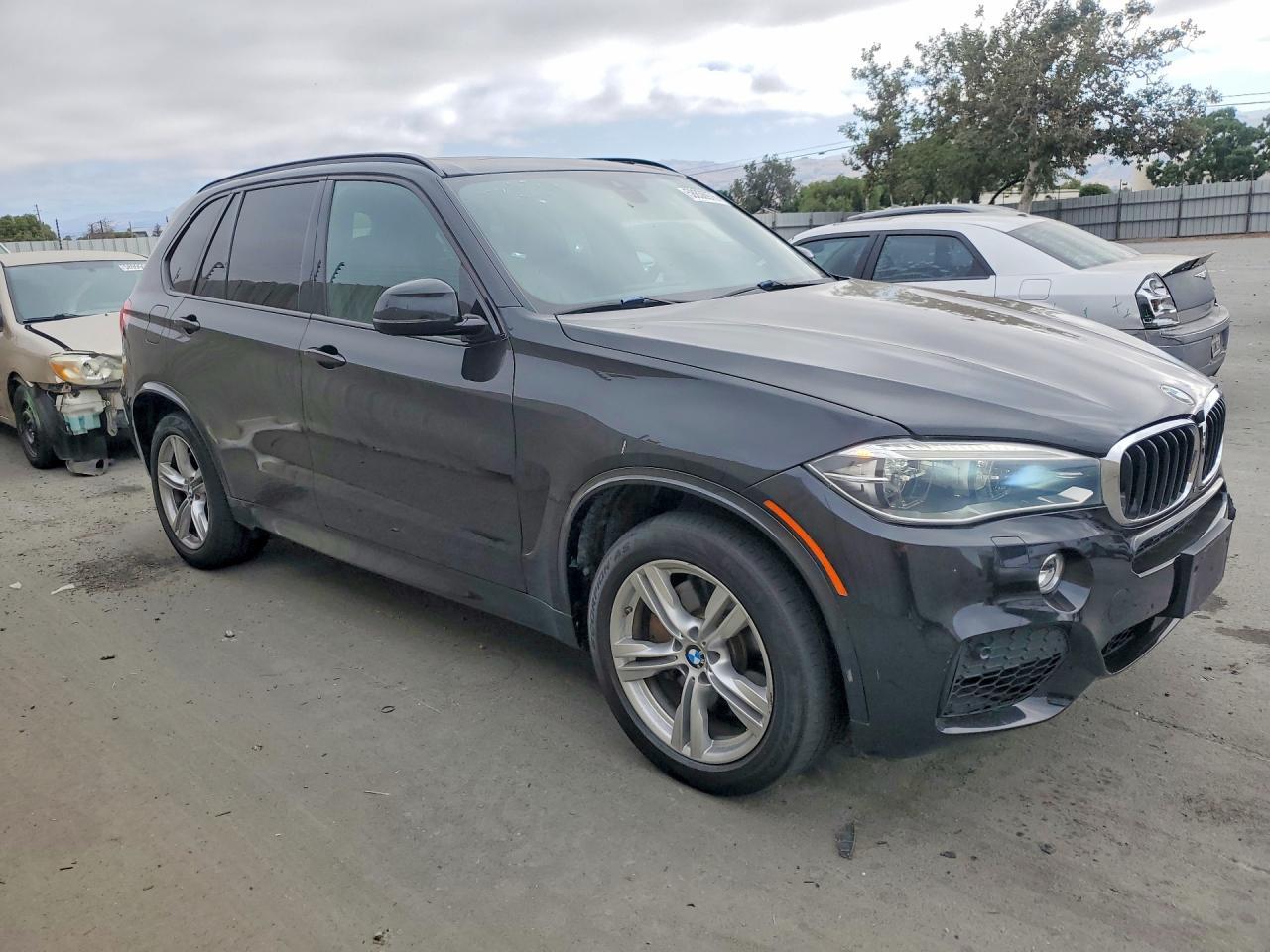 2016 BMW X5 xDrive50I - Фото 4