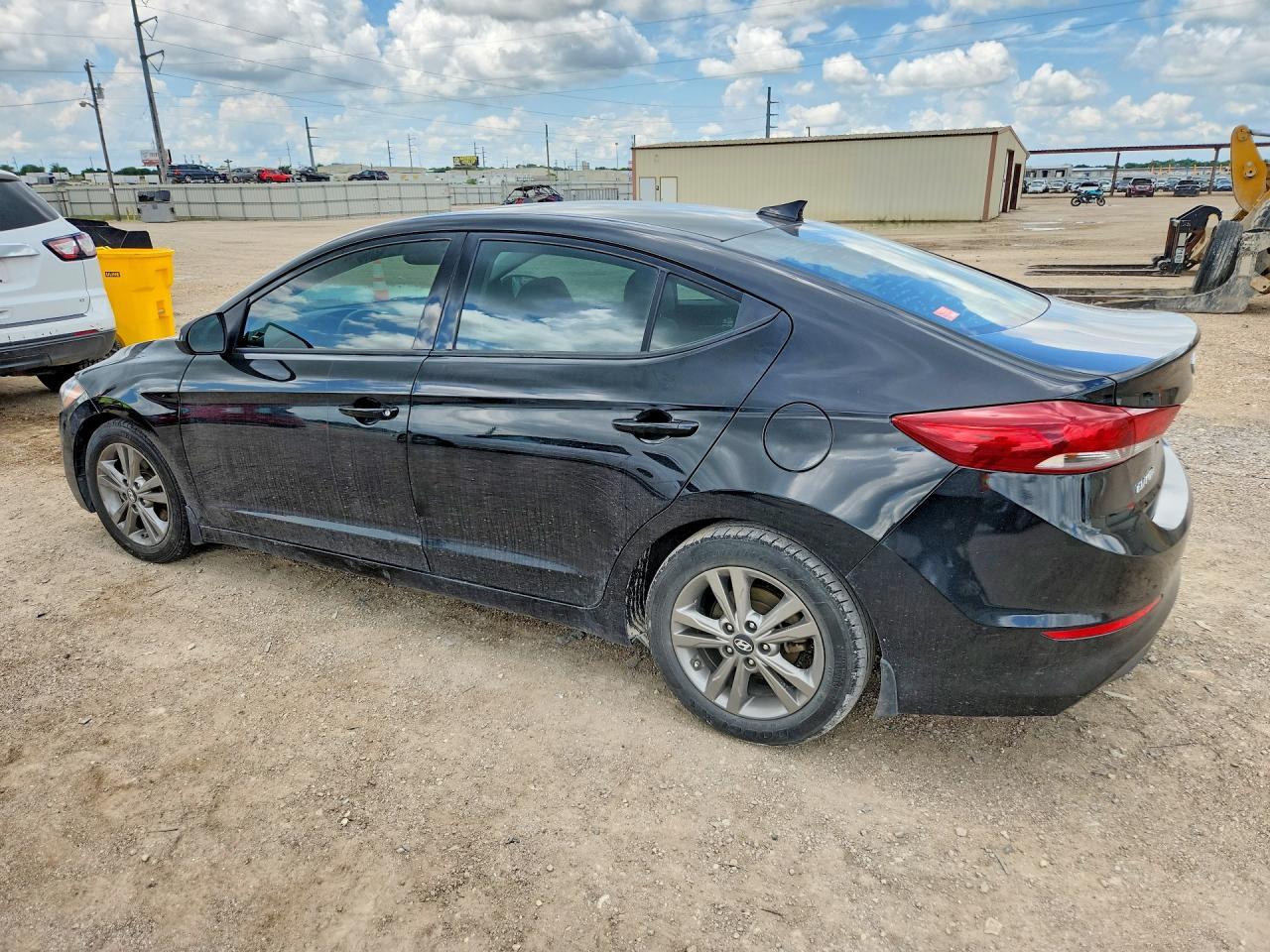 2018 Hyundai Elantra Value Edition - Image 2