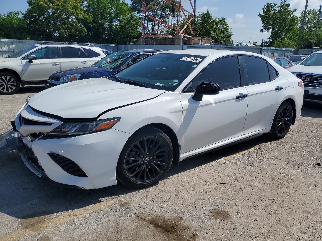 2020 Toyota Camry Se Nightshade