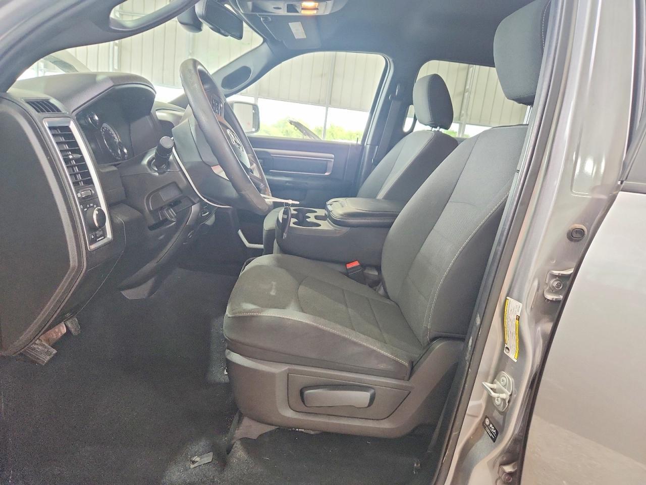 2022 Ram 1500 Classic Slt - Image 7