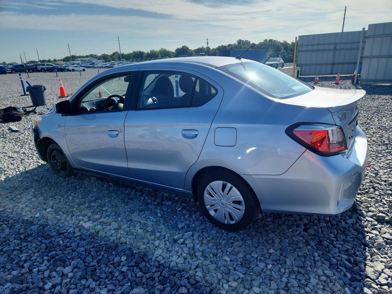 2024 Mitsubishi Mirage G4 Es - Image 2