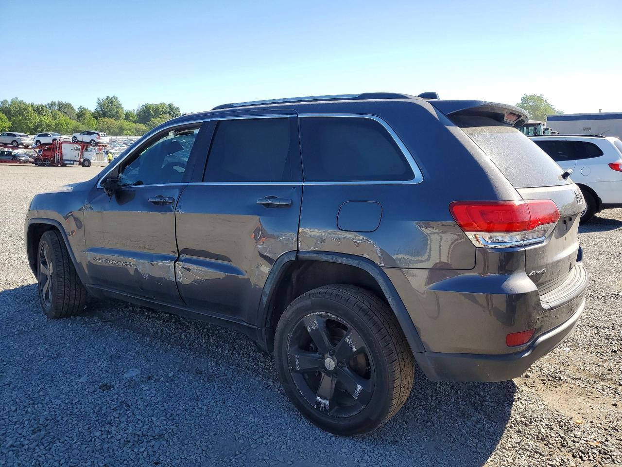 2017 Jeep Grand Cherokee Laredo - Фото 2