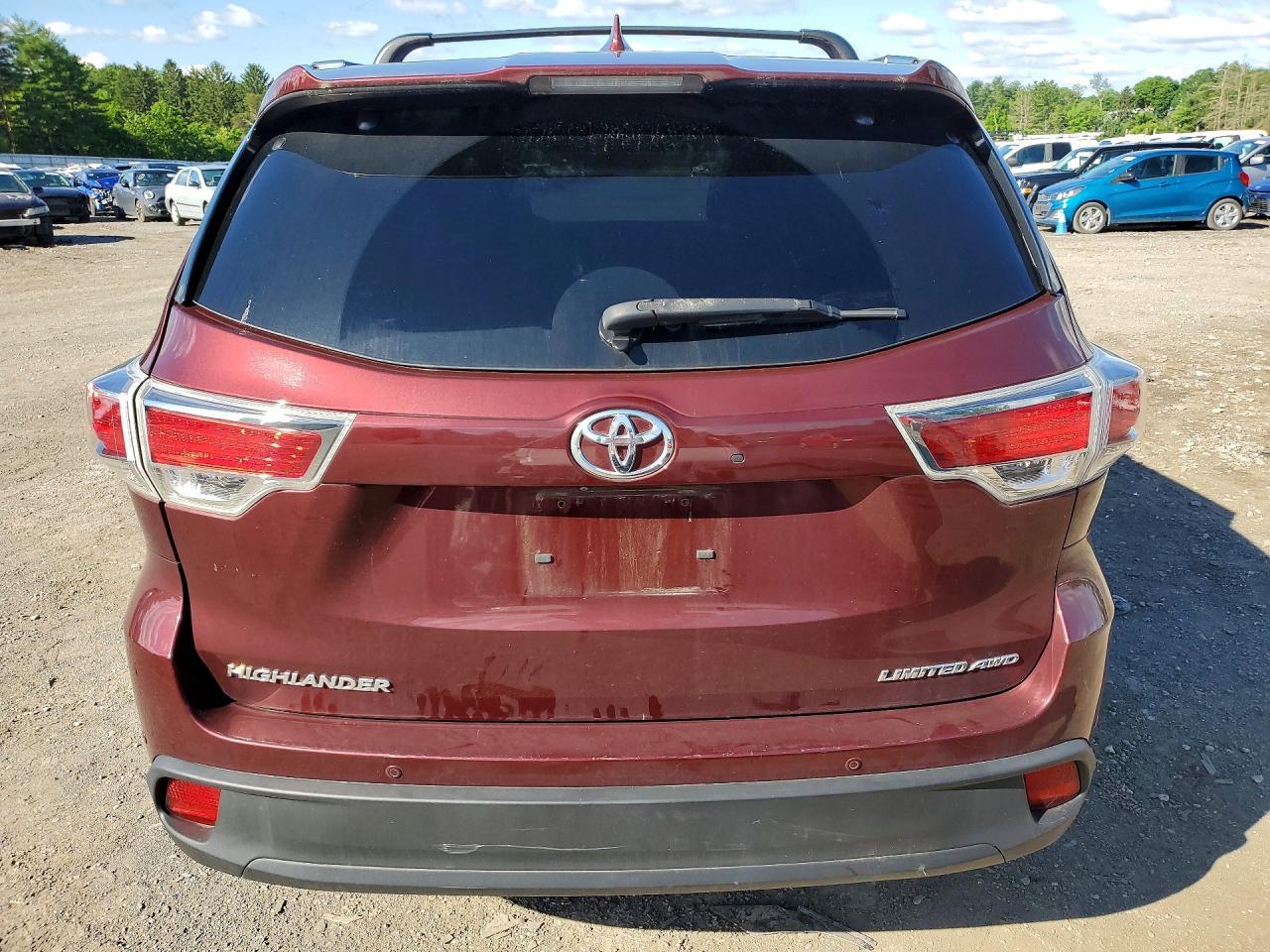 2015 Toyota Highlander Limited - Image 6