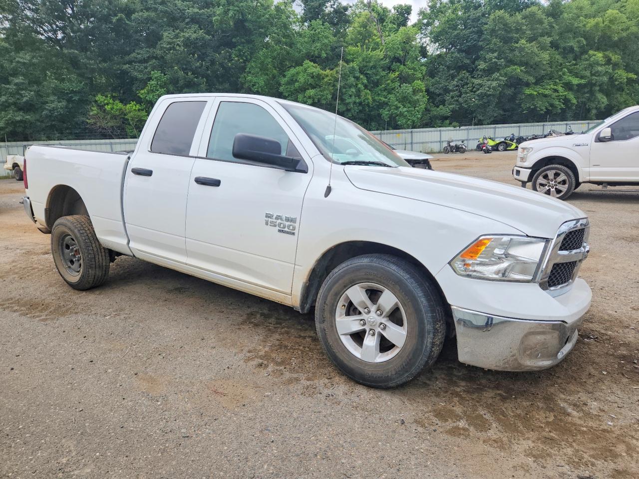 2019 Ram 1500 Classic Tradesman - Image 4