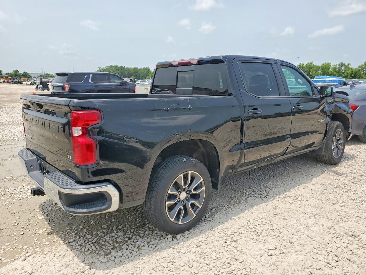2021 Chevrolet Silverado K1500 Lt - Image 3