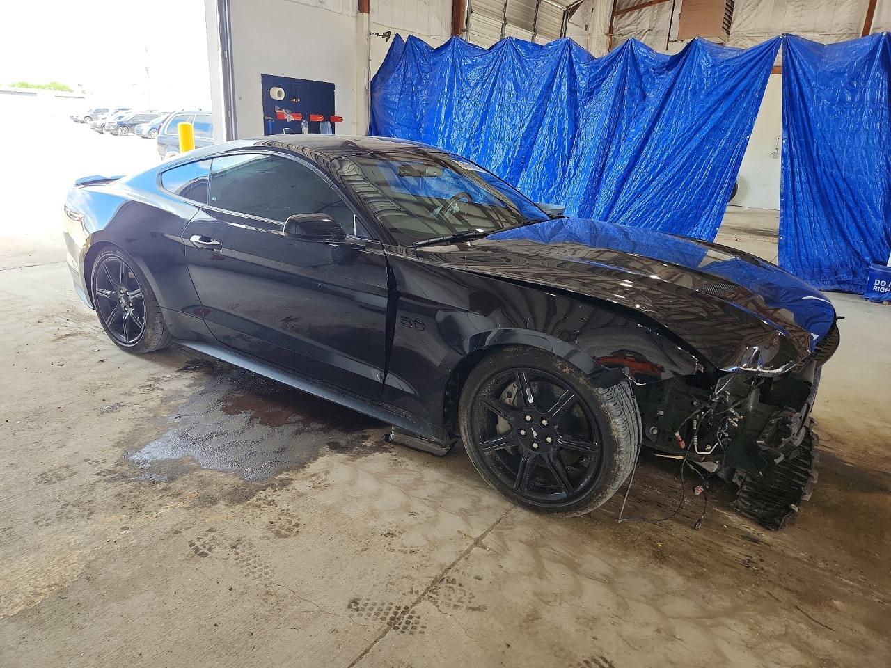 2020 Ford Mustang Gt - Фото 4