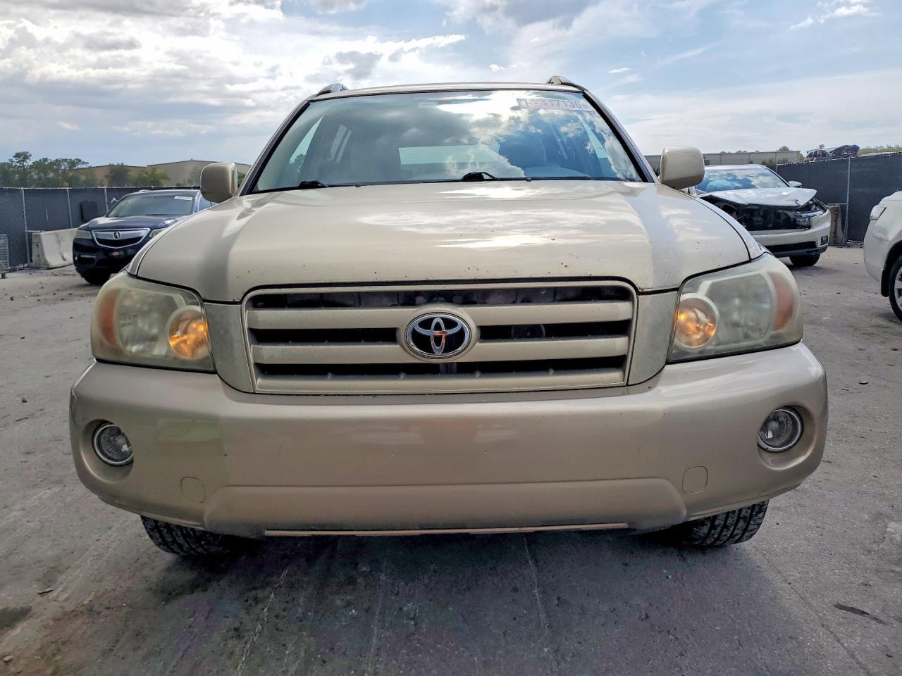 2005 Toyota Highlander - Image 5