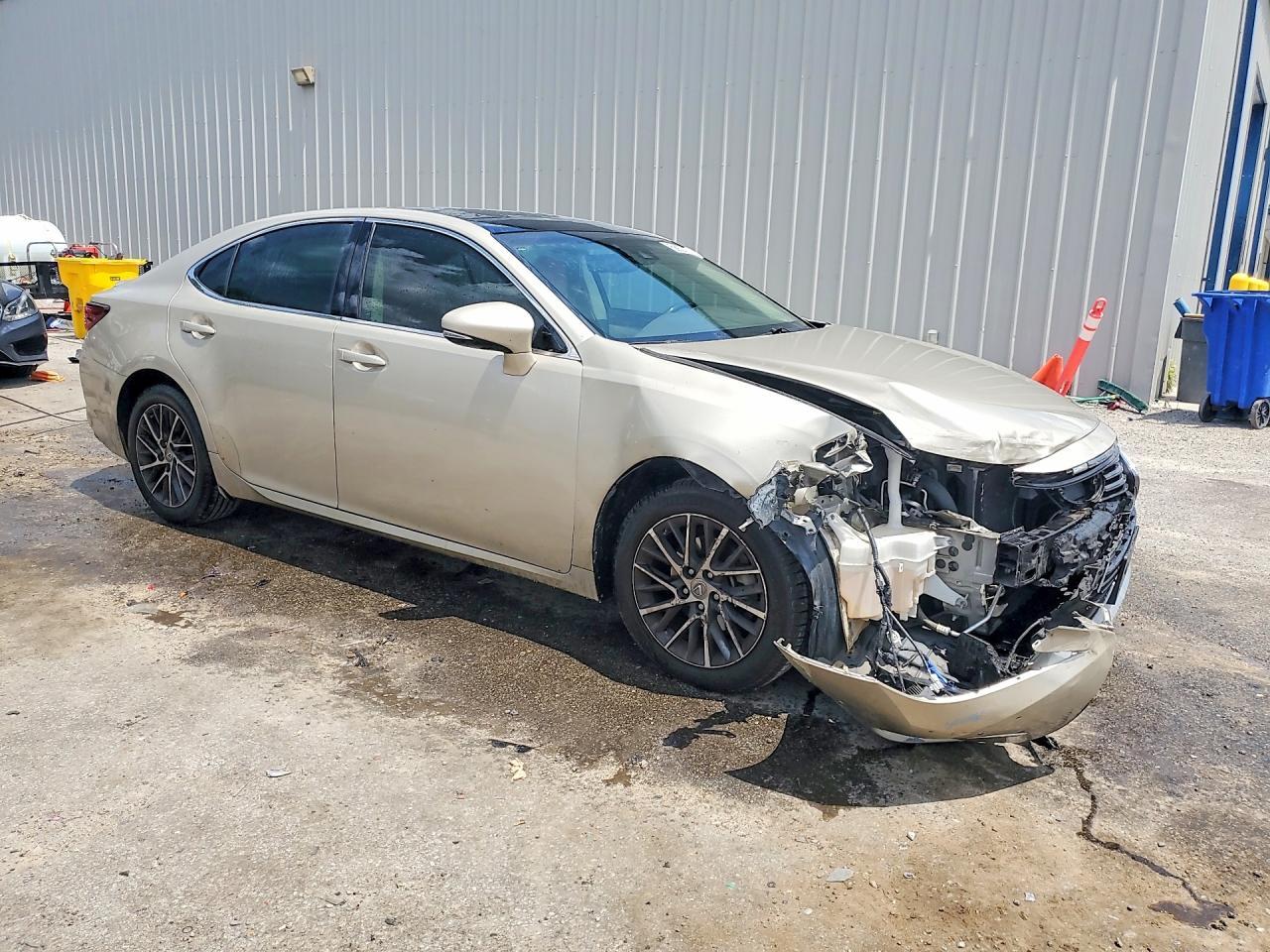 2017 Lexus Es 350 - Фото 4