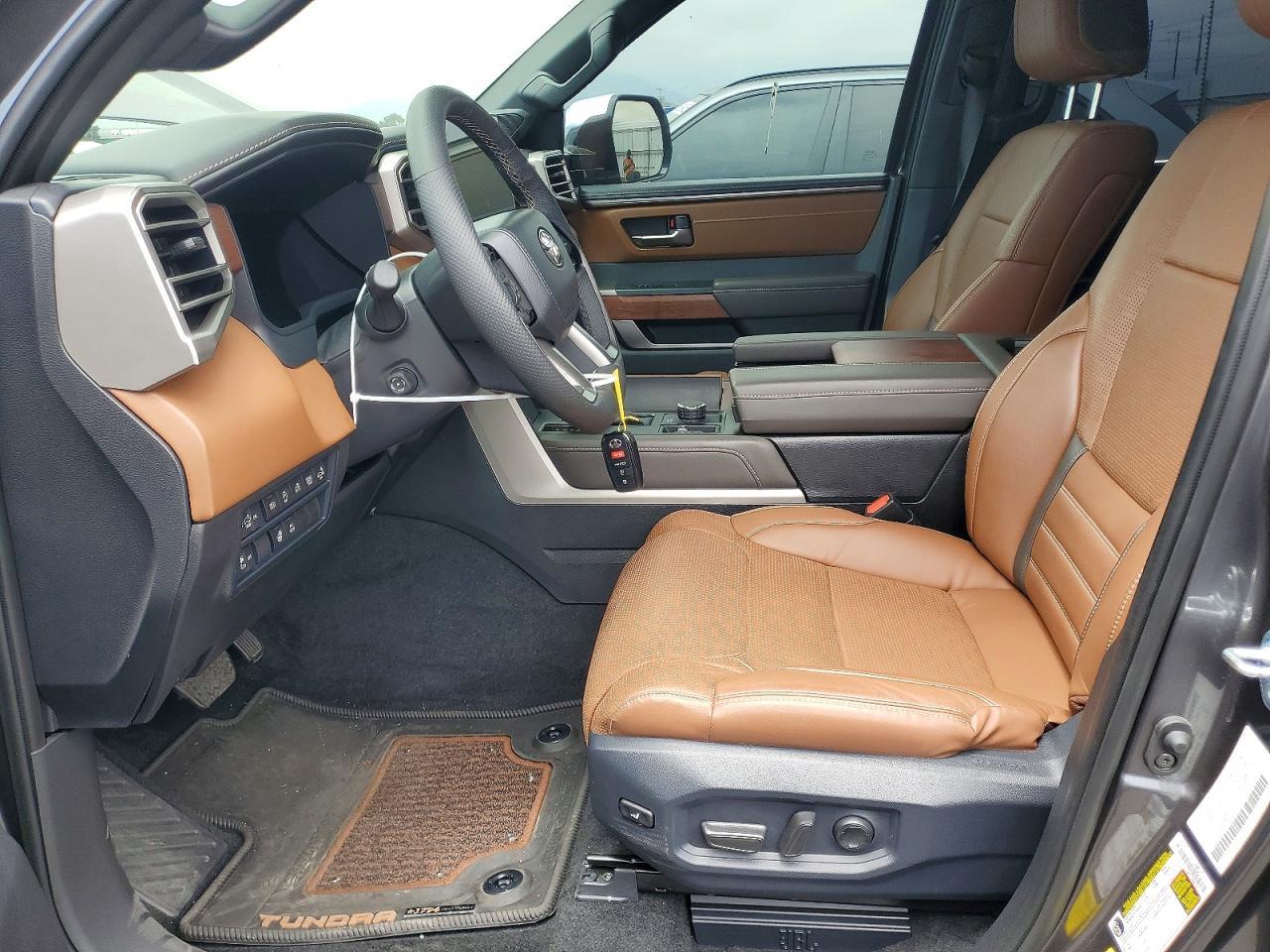 2026 Toyota Tundra 1794 Edition - Фото 7