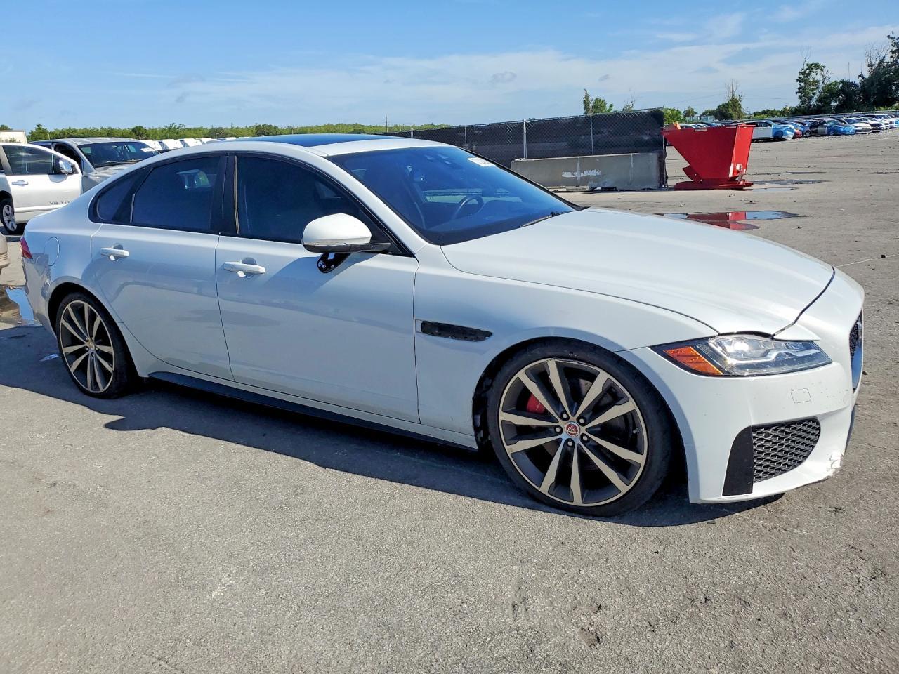2016 Jaguar Xf S - Фото 4