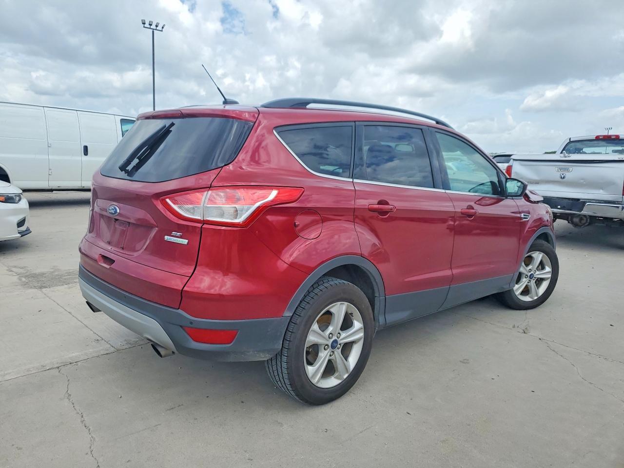 2014 Ford Escape Se - Image 3