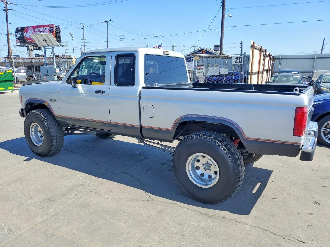 1987 Ford Ranger Super Cab - Фото 2