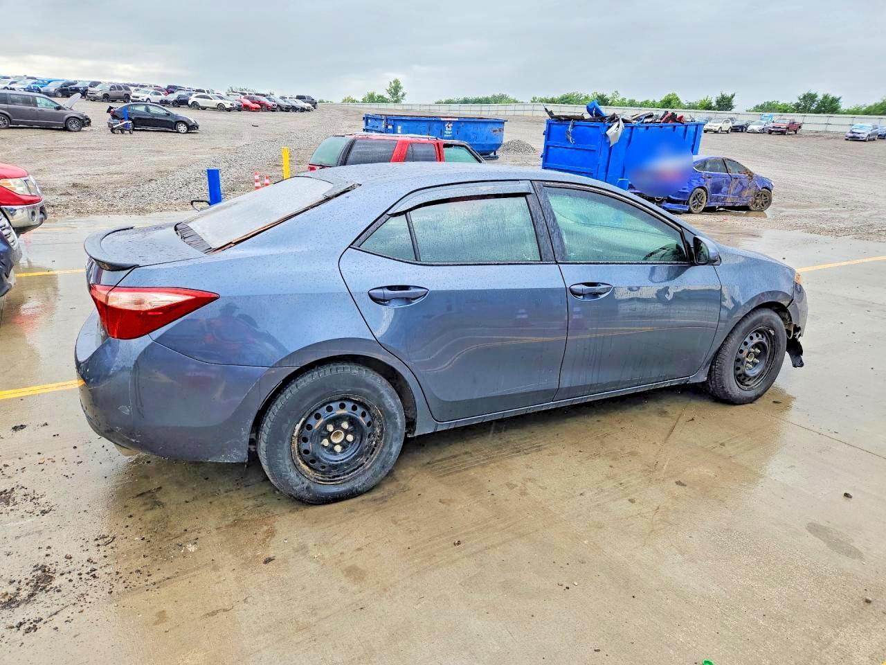 2017 Toyota Corolla Le - Фото 3