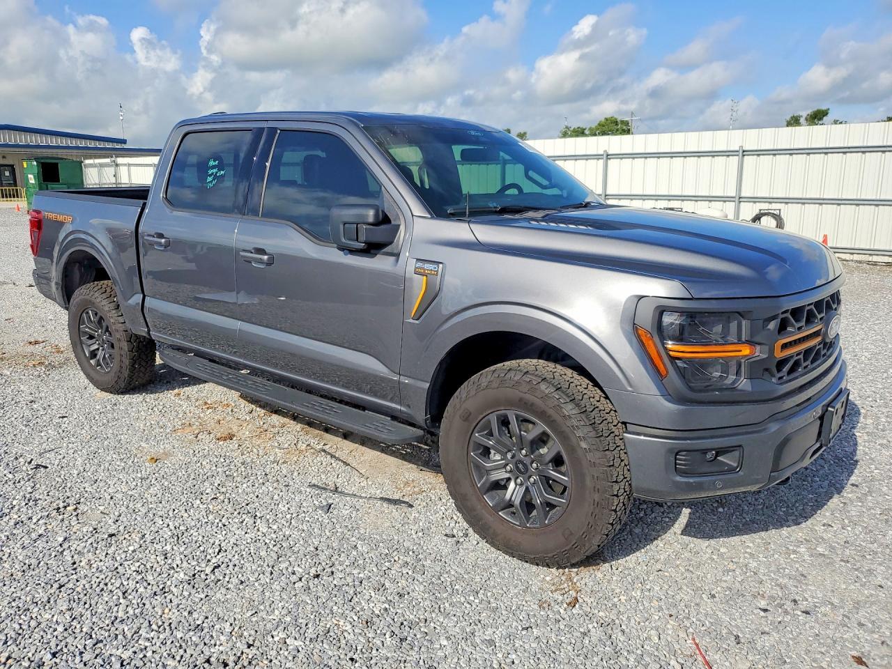 2025 Ford F150 Tremor - Фото 4