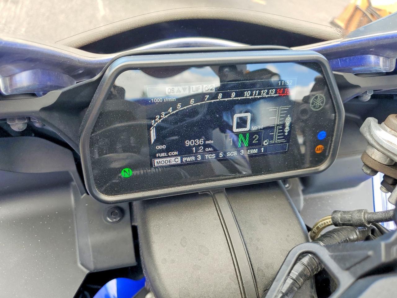 2024 Yamaha Yzfr1 - Фото 7