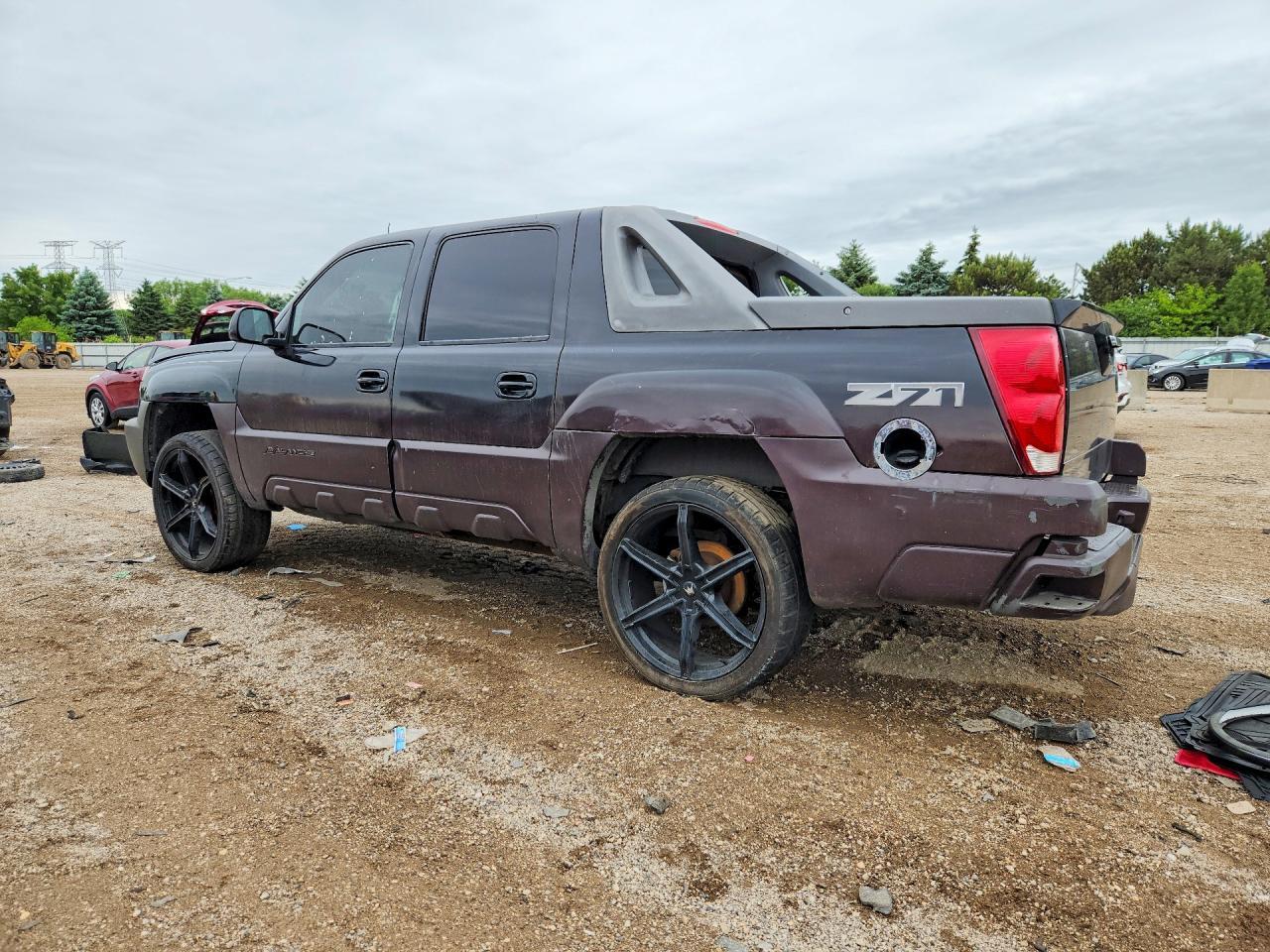 2002 Chevrolet Avalanche K1500 - Фото 2