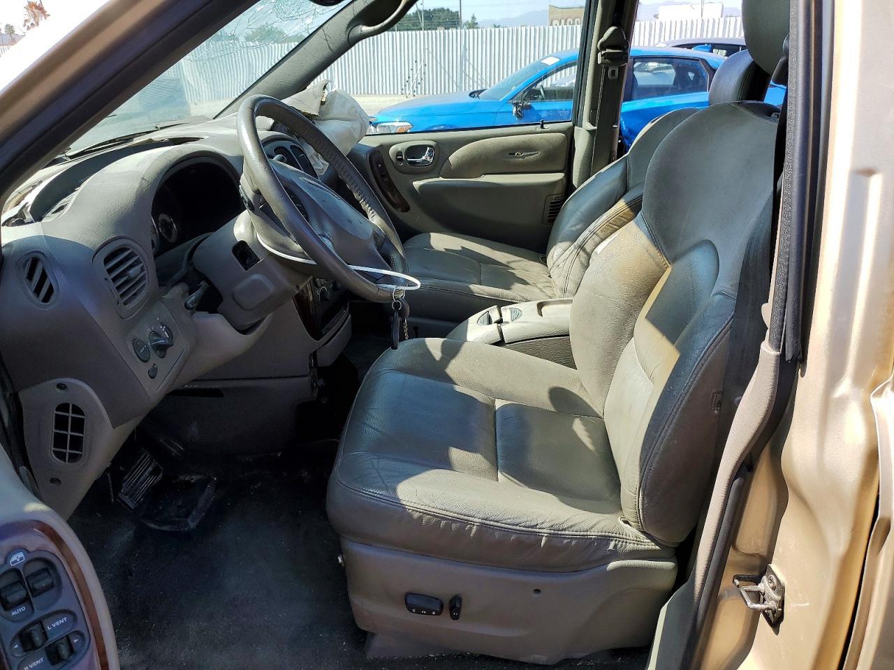 2001 Chrysler Town & Country Limited - Фото 7