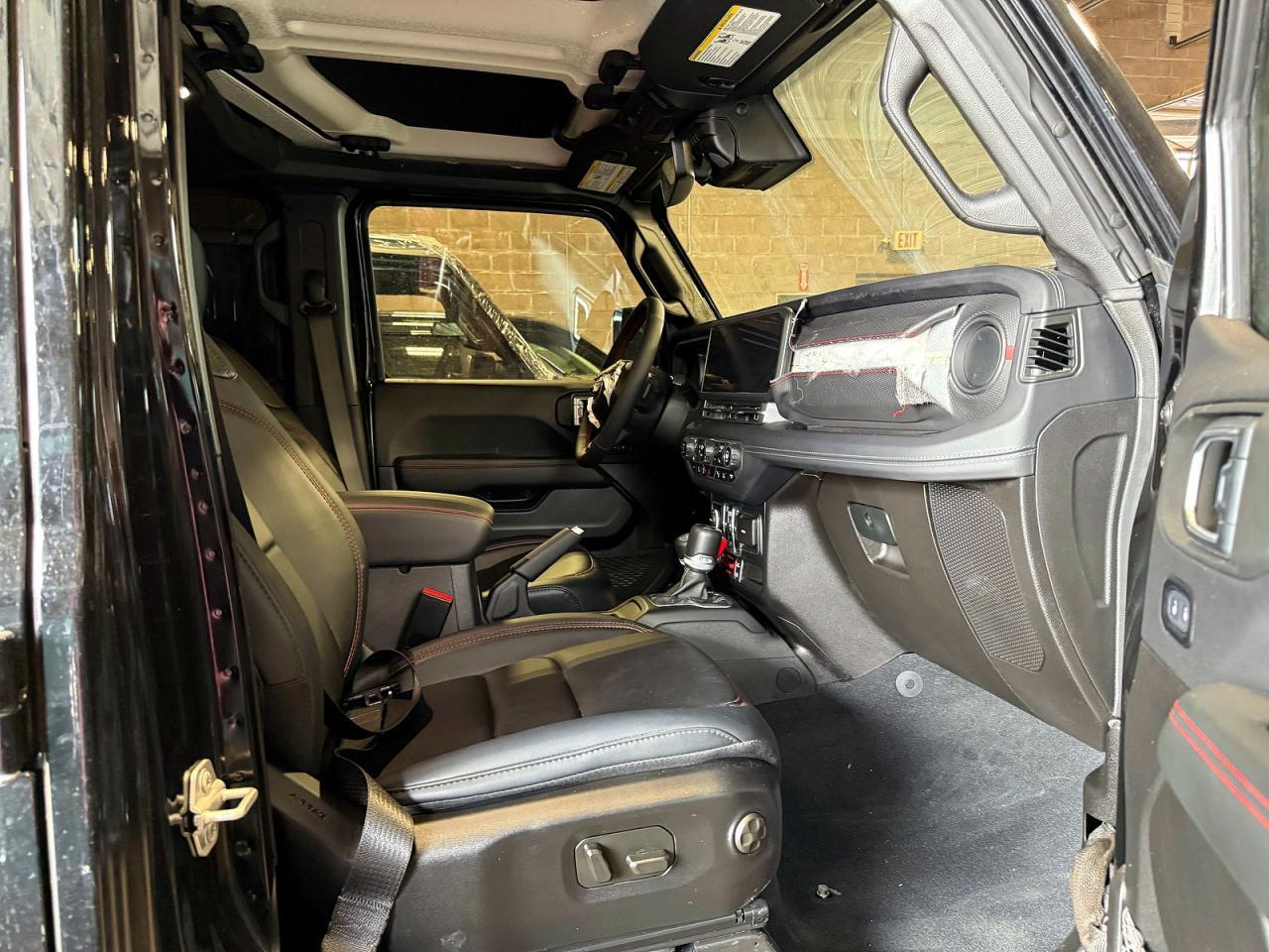2024 Jeep Wrangler Rubicon - Фото 5